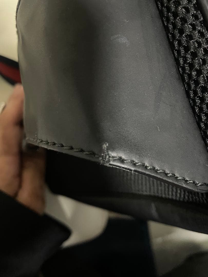 GUCCI ボディバッグ