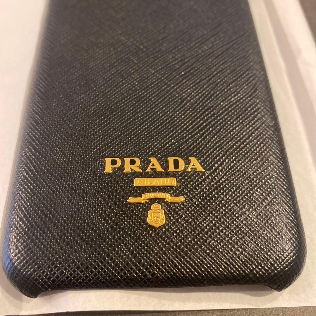 【未使用級】PRADA iPhone 11 pro max ケース サフィアーノ