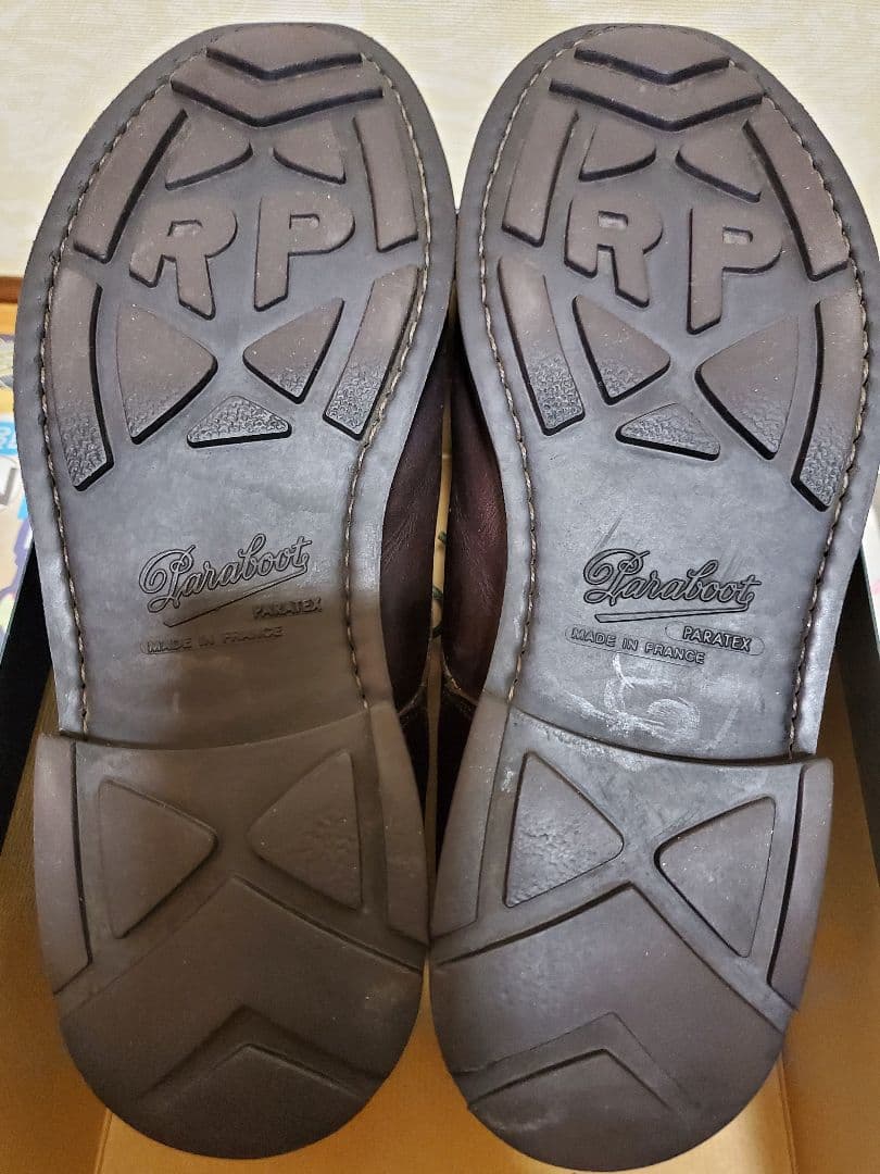 m*g様 バラブーツのシャンボード