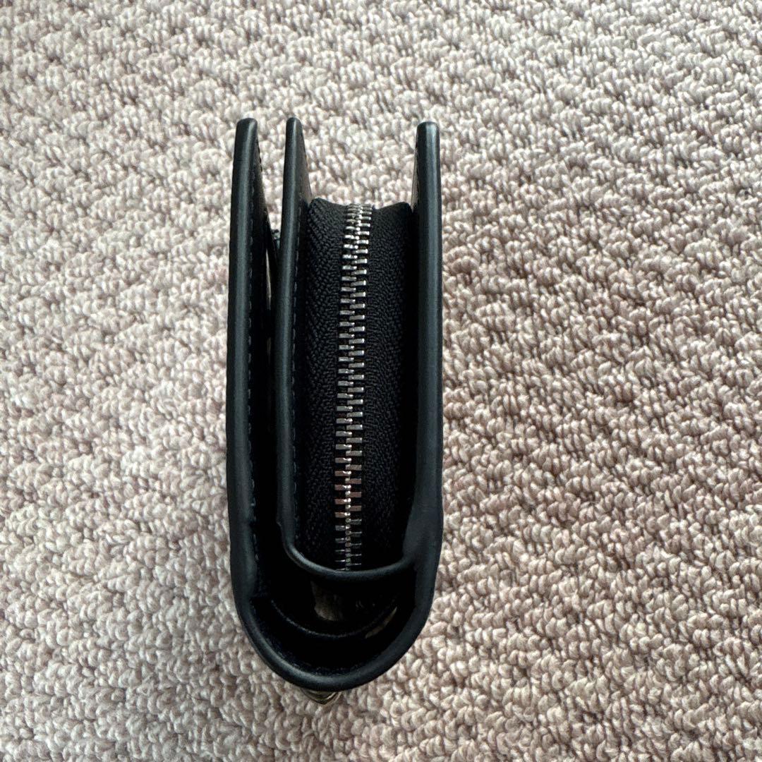 COACH 　二つ折り財布　ｃチャーム　スヌーピー