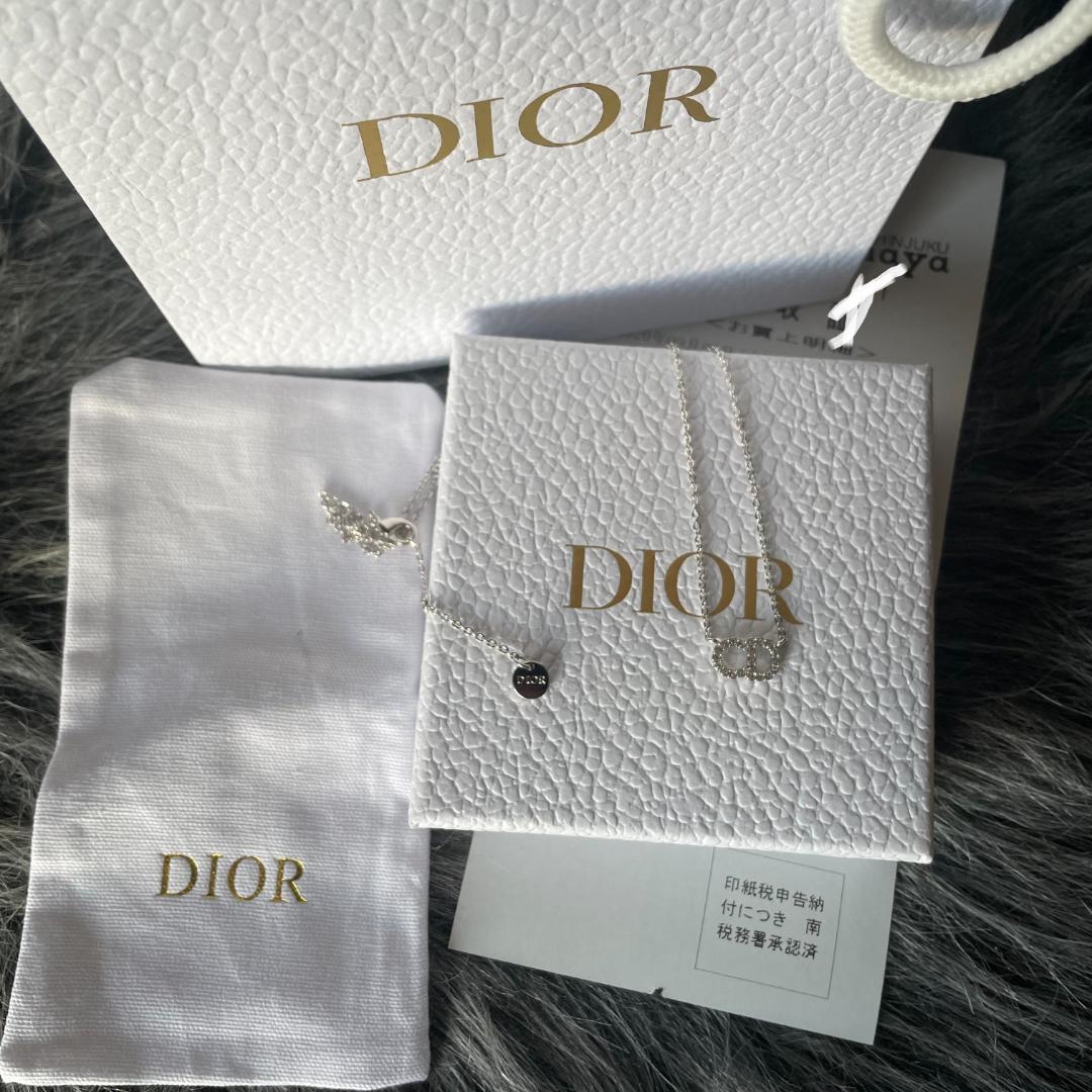 ロゴ ネックレス シルバー