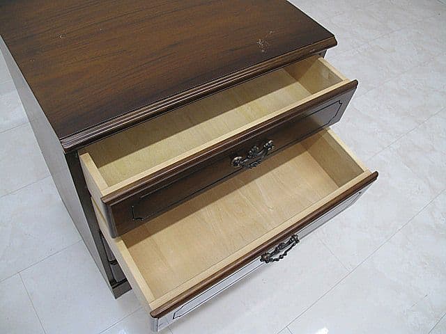 カリモク 「コロニアル」サイドチェスト 　サイドキャビネットローチェスト