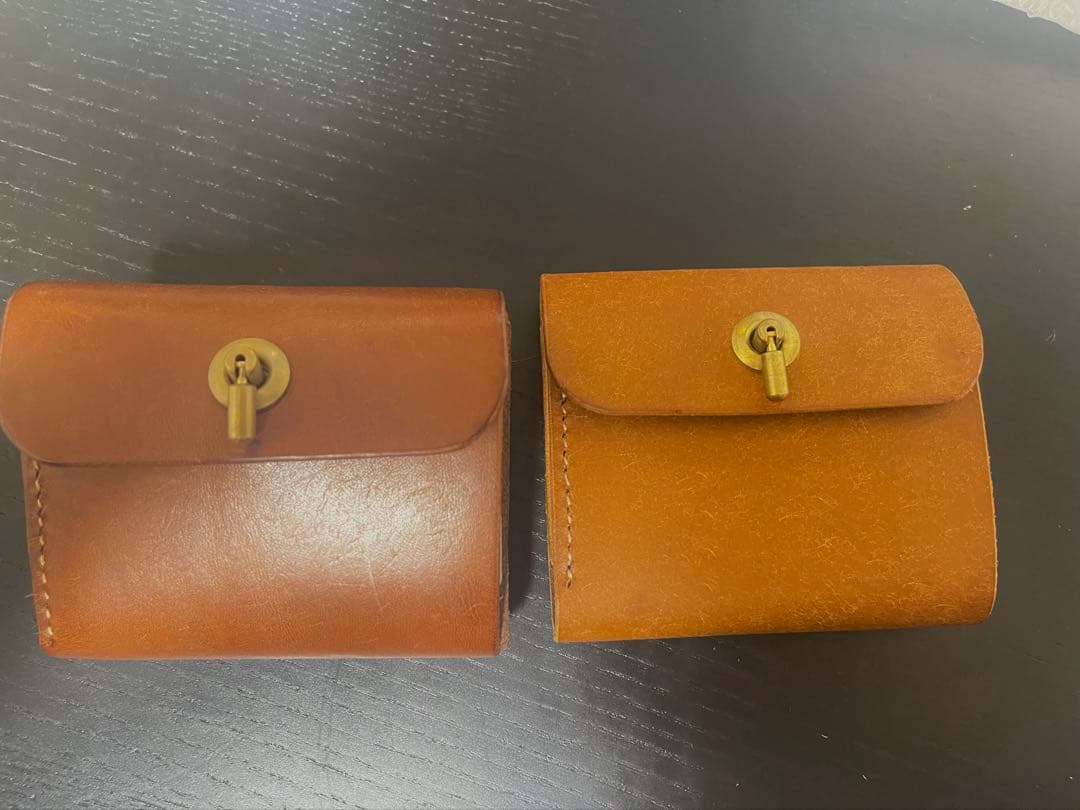 コンパクト革財布　旅するネコ　ヴィアッジオ