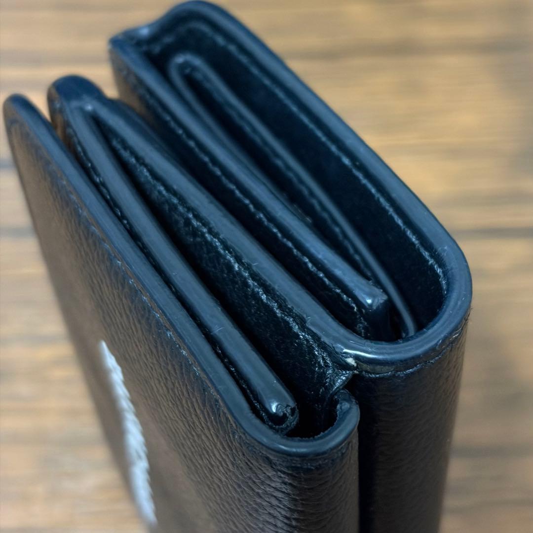 バレンシアガ　エブリデイ　三つ折りコンパクト財布　ブラック