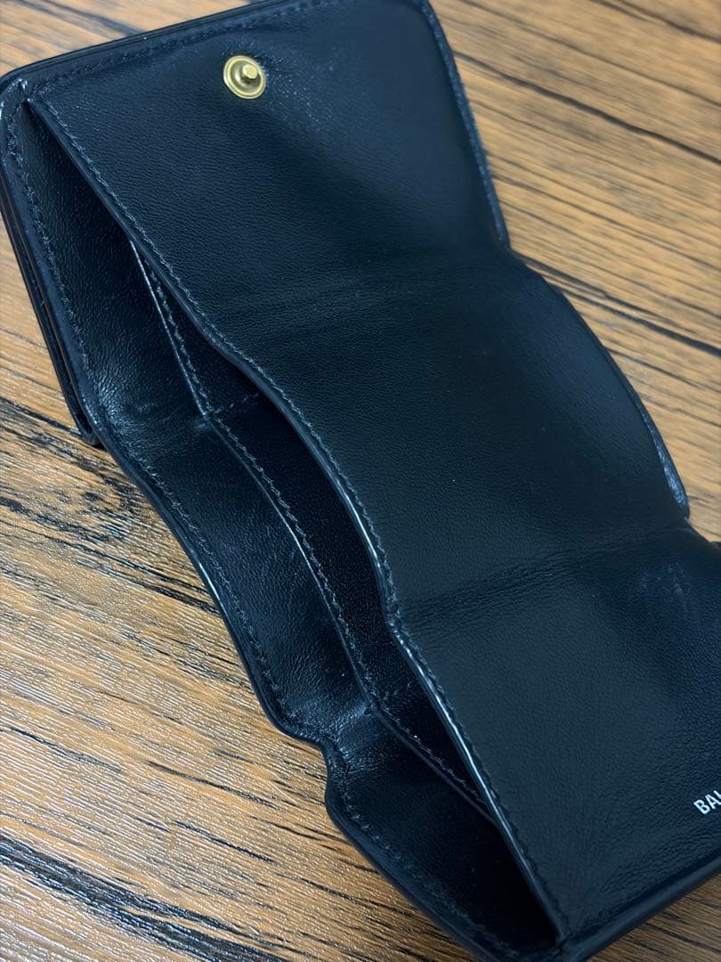 バレンシアガ　エブリデイ　三つ折りコンパクト財布　ブラック