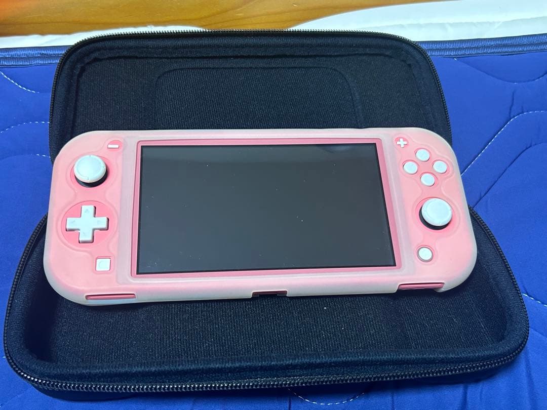 Nintendo Switch Lite ピンク 本体 + ゲーム2本