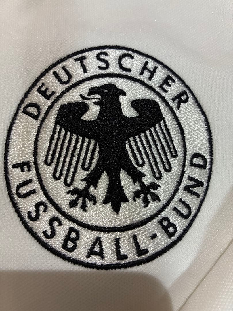 adidas オリジナルスジャージ ドイツ代表　ゲルト・ミュラープリント