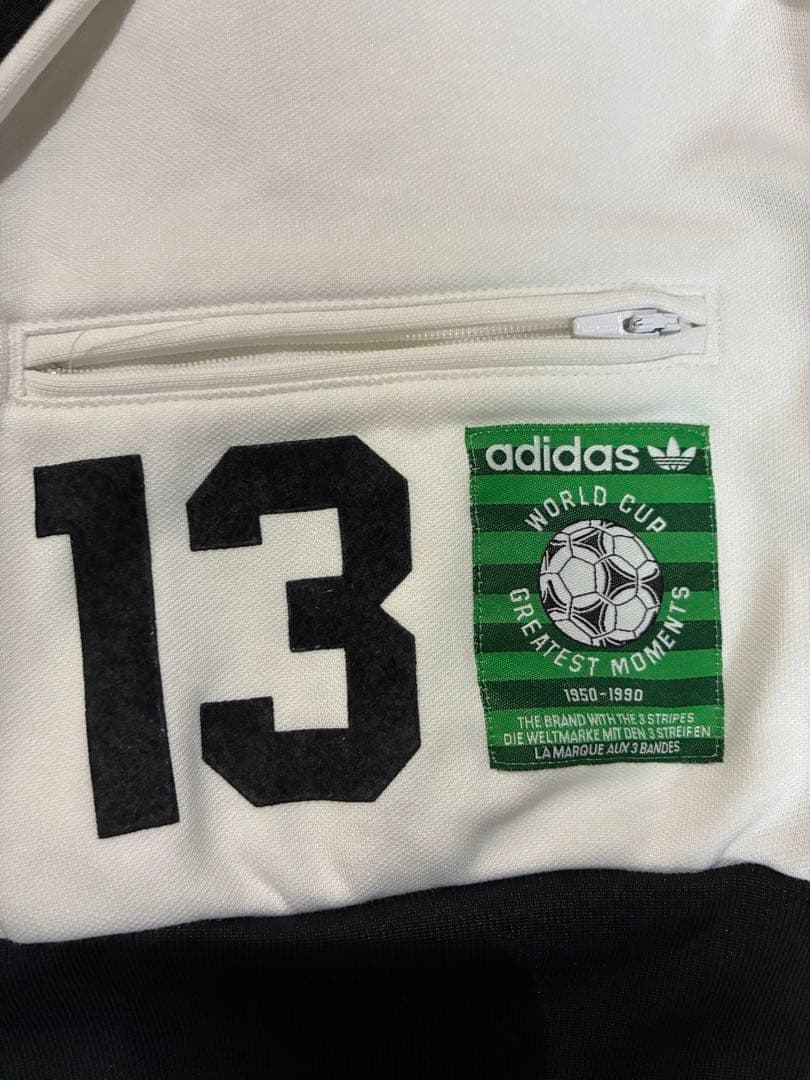 adidas オリジナルスジャージ ドイツ代表　ゲルト・ミュラープリント