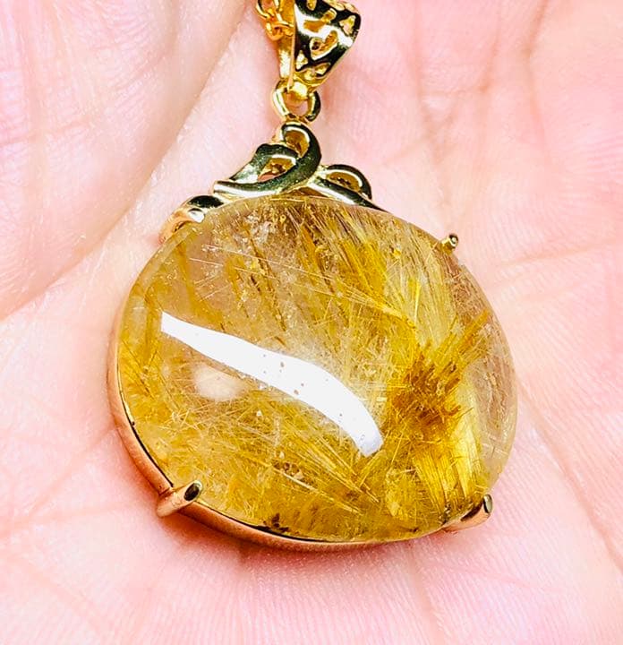 至宝の輝き 黄金の雫ペンダント④（ルチルクォーツ）