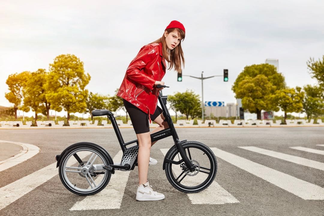 4413.N ホンバイクストンプラス　黒白