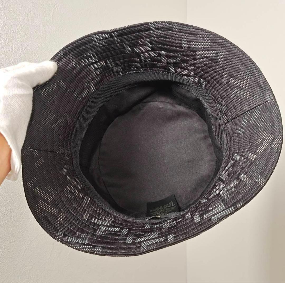 FENDI テクニカルファブリック　バケットハット 黒 22ss【値引不可】