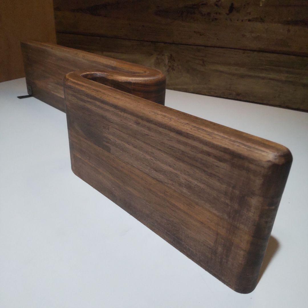 曲線デザイン　ウォールシェルフ　飾り棚　　エボニーブラック　懐深め２型