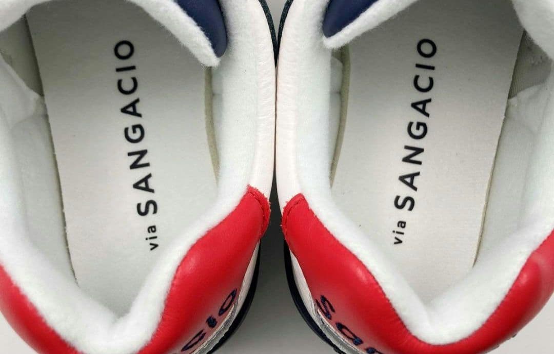 サンガッチョ　にゅ〜ず トリコロール スニーカー サイズ23cm チャーム付き