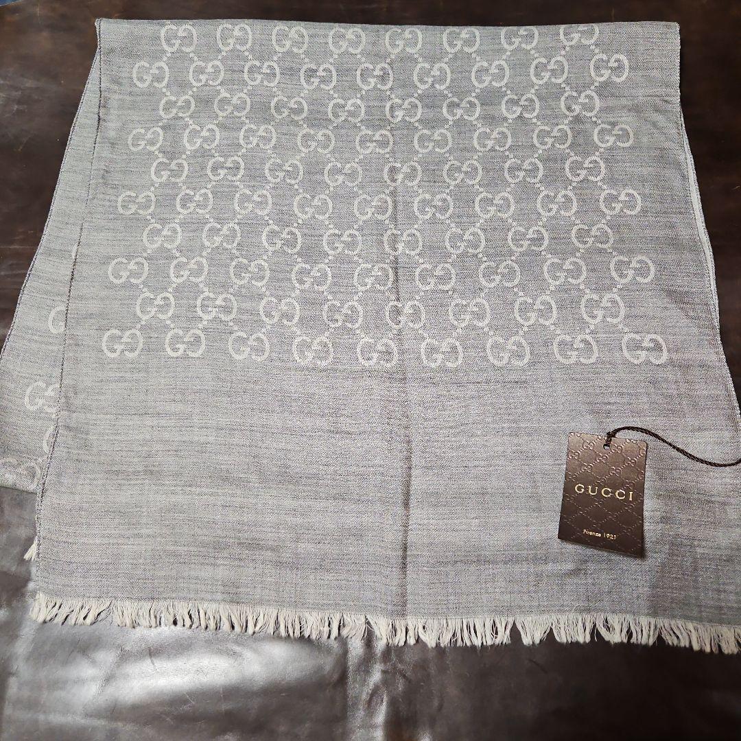 鈴木ゆうゆう　GUCCI　ウールストール