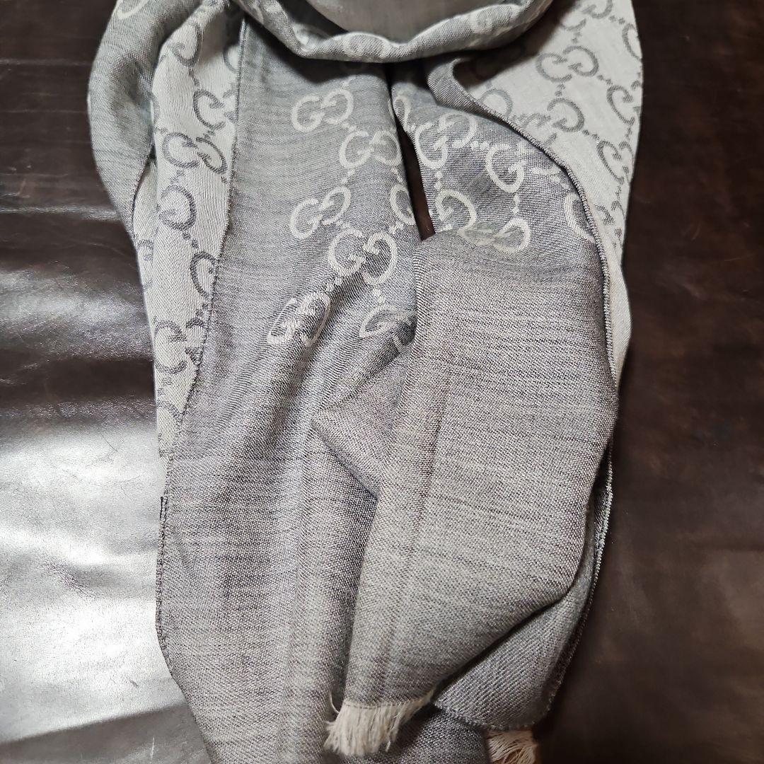 鈴木ゆうゆう　GUCCI　ウールストール