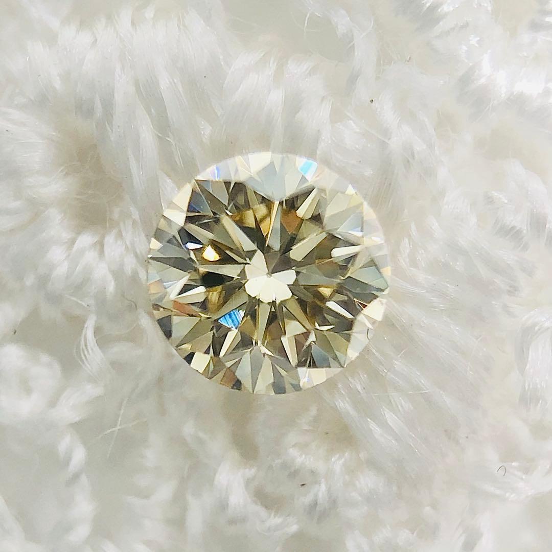 アクセサリー 0.233ct Very Light Brown Yellow VS-2 GD