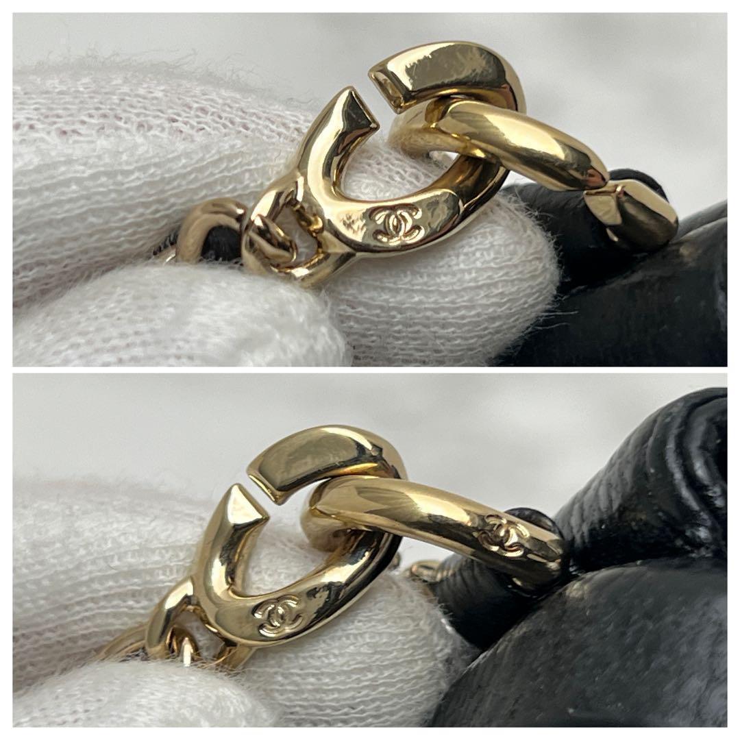 シャネル マトラッセ キャビアスキン iPhone15Proケース カードケース