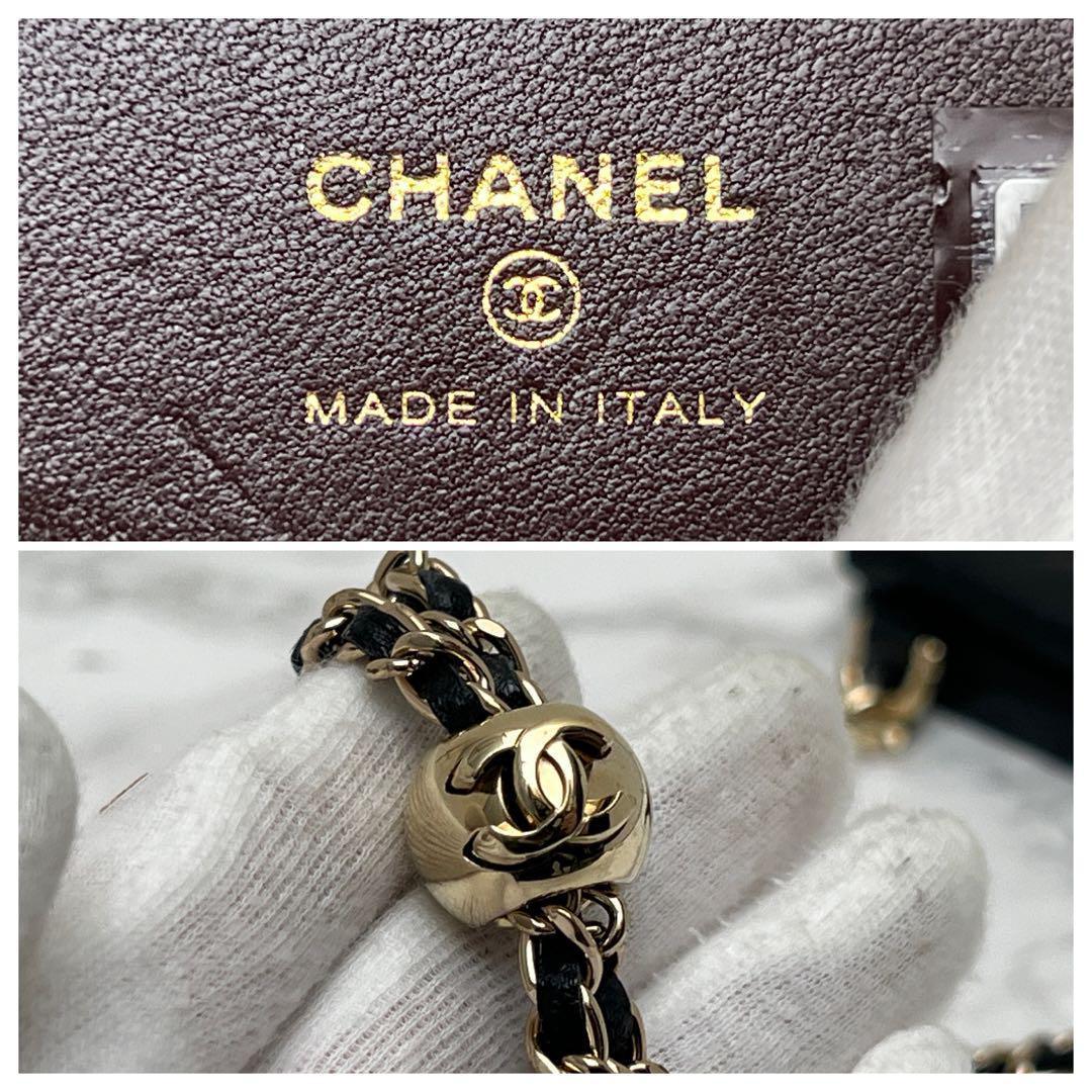 シャネル マトラッセ キャビアスキン iPhone15Proケース カードケース