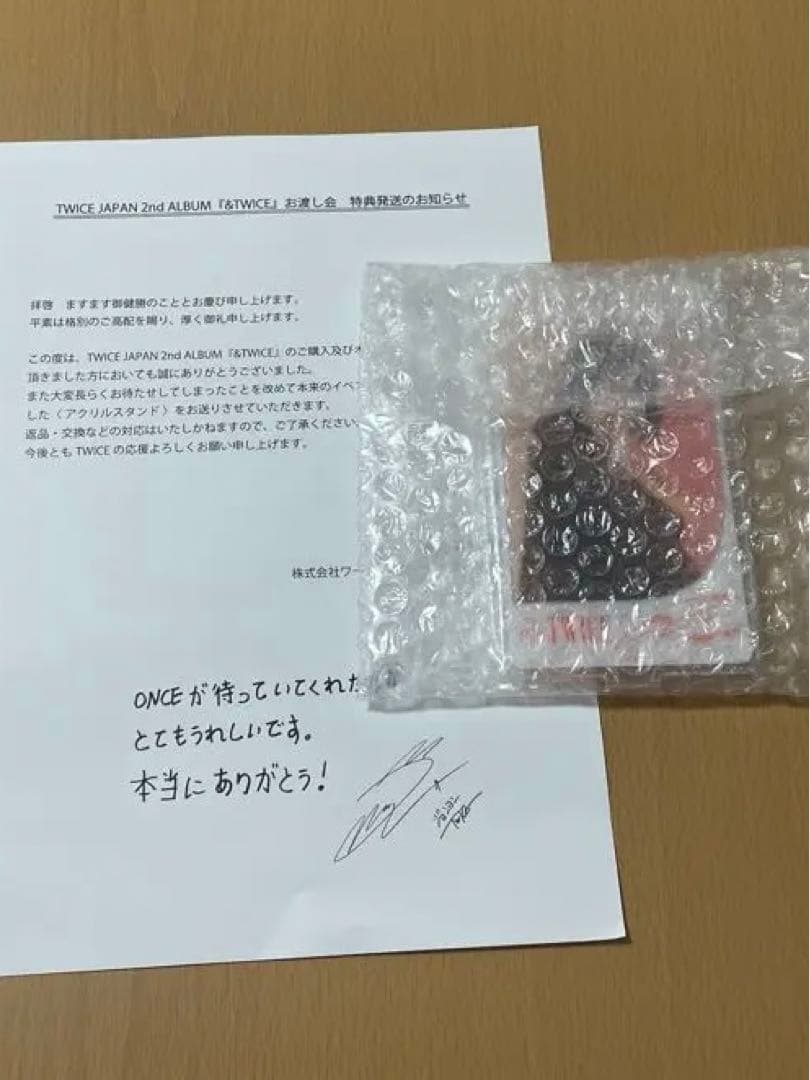 サナ　ミナ　モモ　ナヨンtwice アルバム　トレカ　写真集　缶バッジ　アクスタ