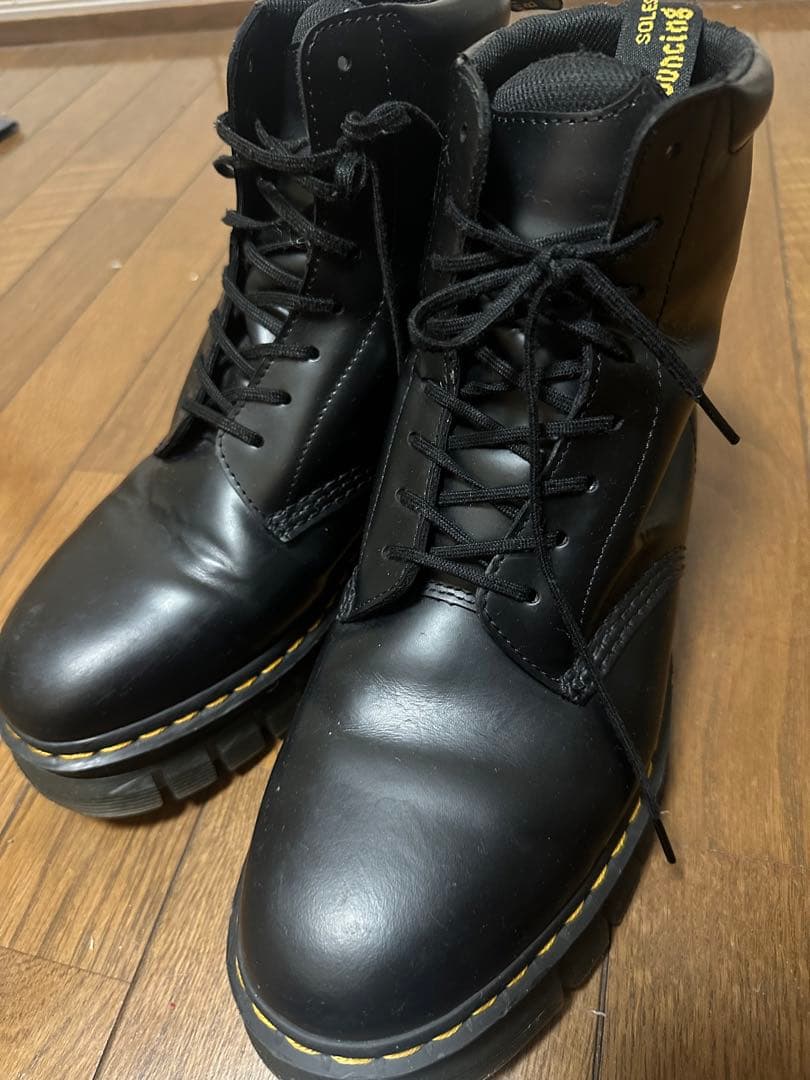 Dr.Martens ドクターマーチン 8ホール 27センチ