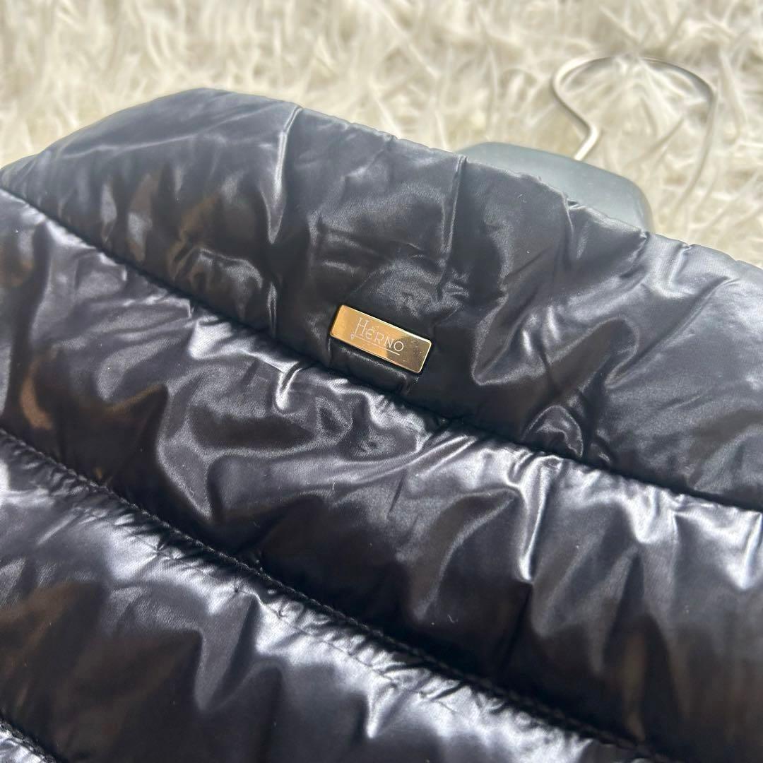 美品 HERNO ICONICO エミリア ケープ ダウンベスト 半袖　38 黒