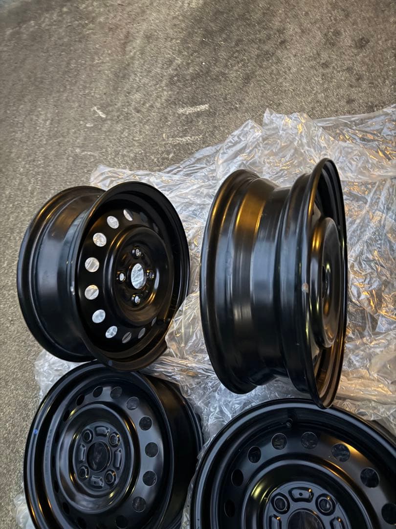 新車外し スズキ14インチ ブラック 鉄 スチールホイール 4本セット 軽自動車