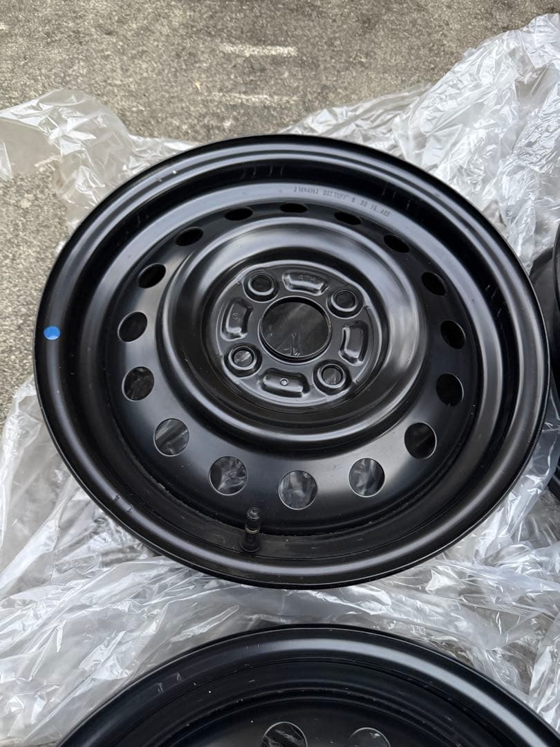 新車外し スズキ14インチ ブラック 鉄 スチールホイール 4本セット 軽自動車