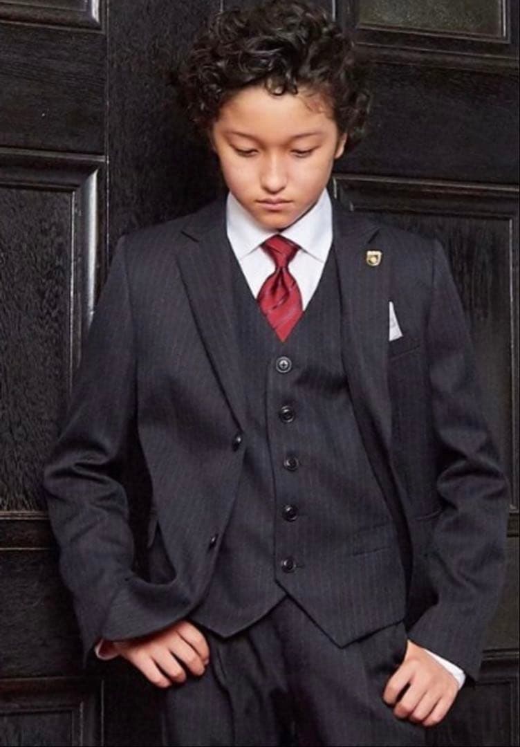 新品未使用品　CHOPIN 150 ベスト付きフォーマルスーツブラック