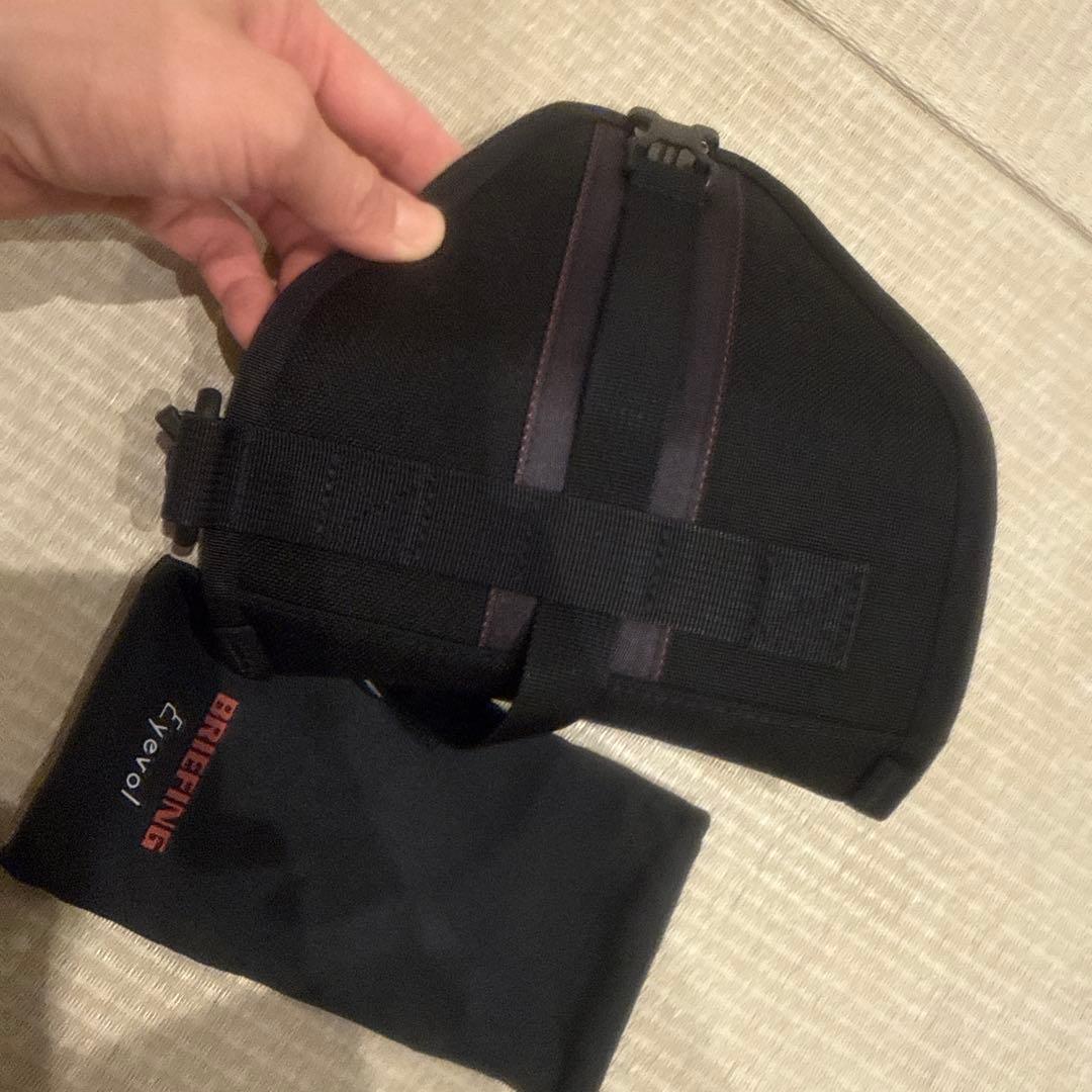 0*7様 BRIEFING ✖️eyevolコラボ　サングラスケース