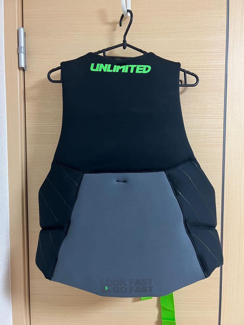 UNLIMITED RUSH メンズM