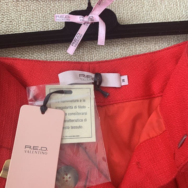 新品未使用タグ付き　R.E.D VALENTINO