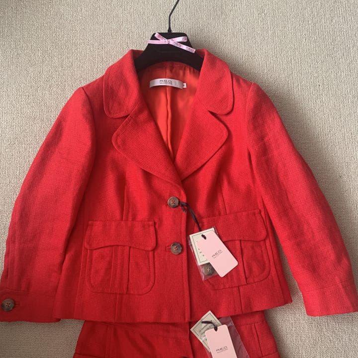 新品未使用タグ付き　R.E.D VALENTINO