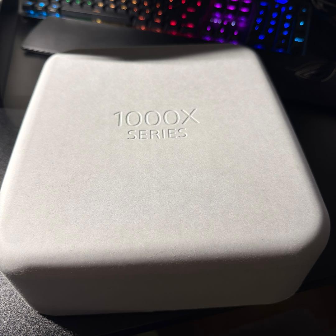 (価格交渉可) ホワイト ワイヤレスヘッドホン