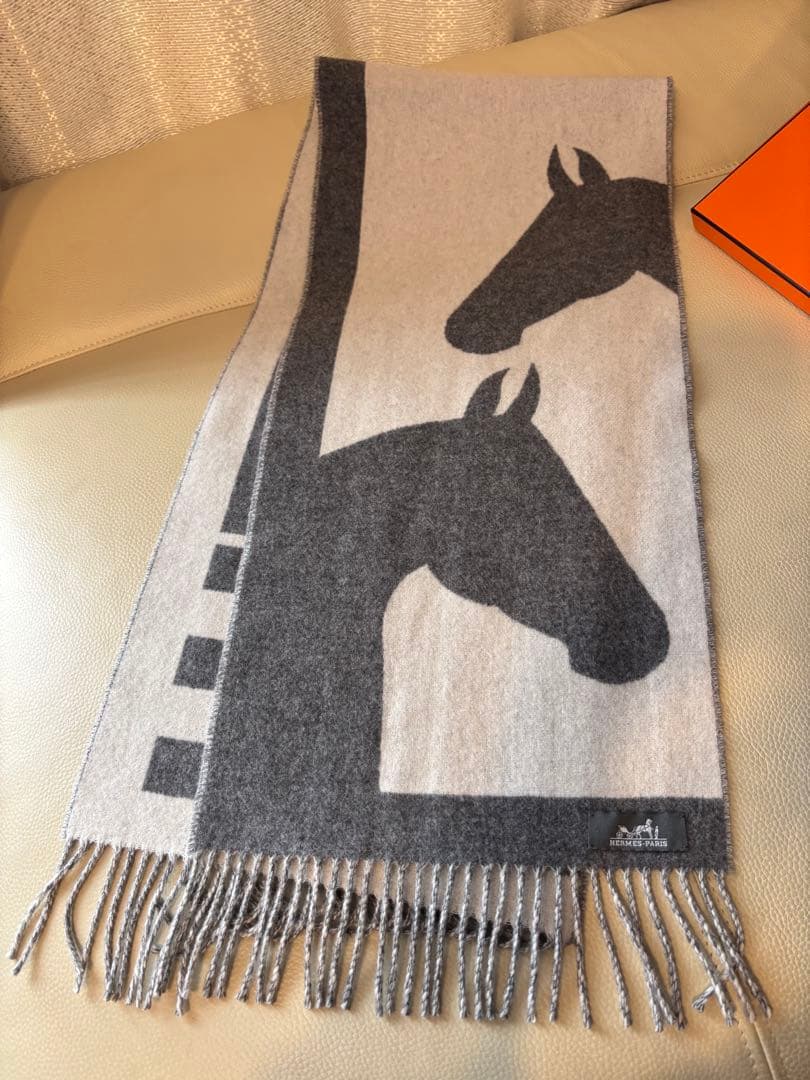 エルメス♡ラブストーリー♡マフラー♡美品♡グレー