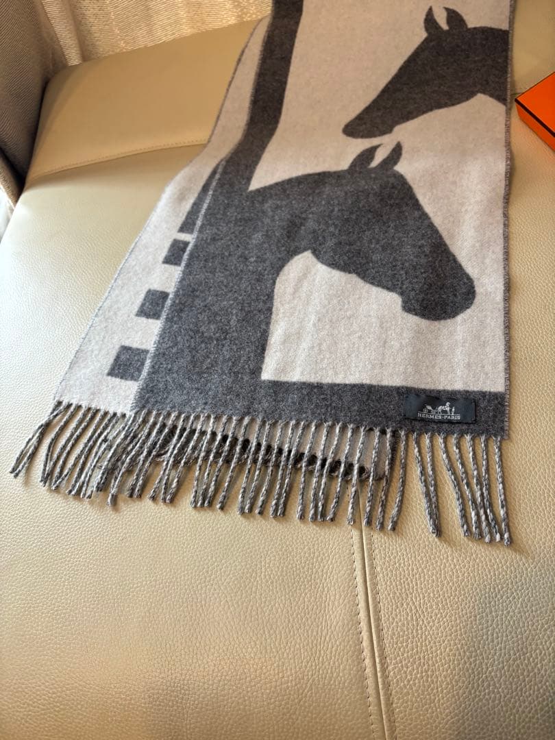 エルメス♡ラブストーリー♡マフラー♡美品♡グレー