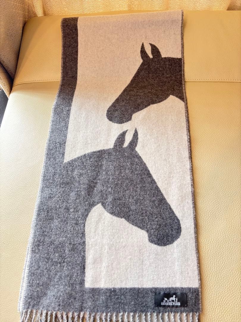 エルメス♡ラブストーリー♡マフラー♡美品♡グレー