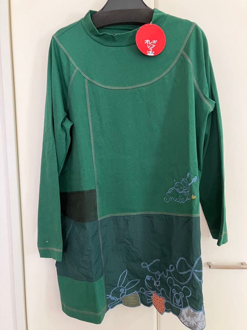 ⭐︎アルベロベロ☆緑色刺繍デザイン長袖チュニック
