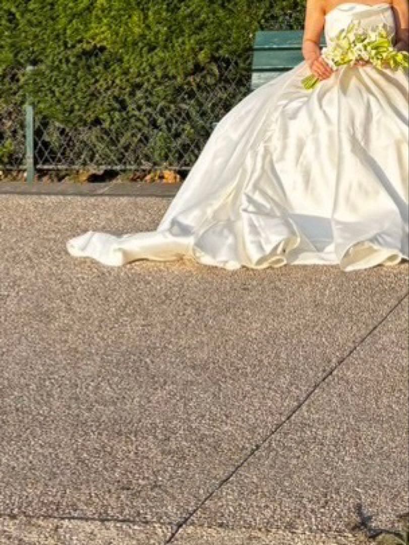 ミカド風サテンドレス　ドレスプロダクション