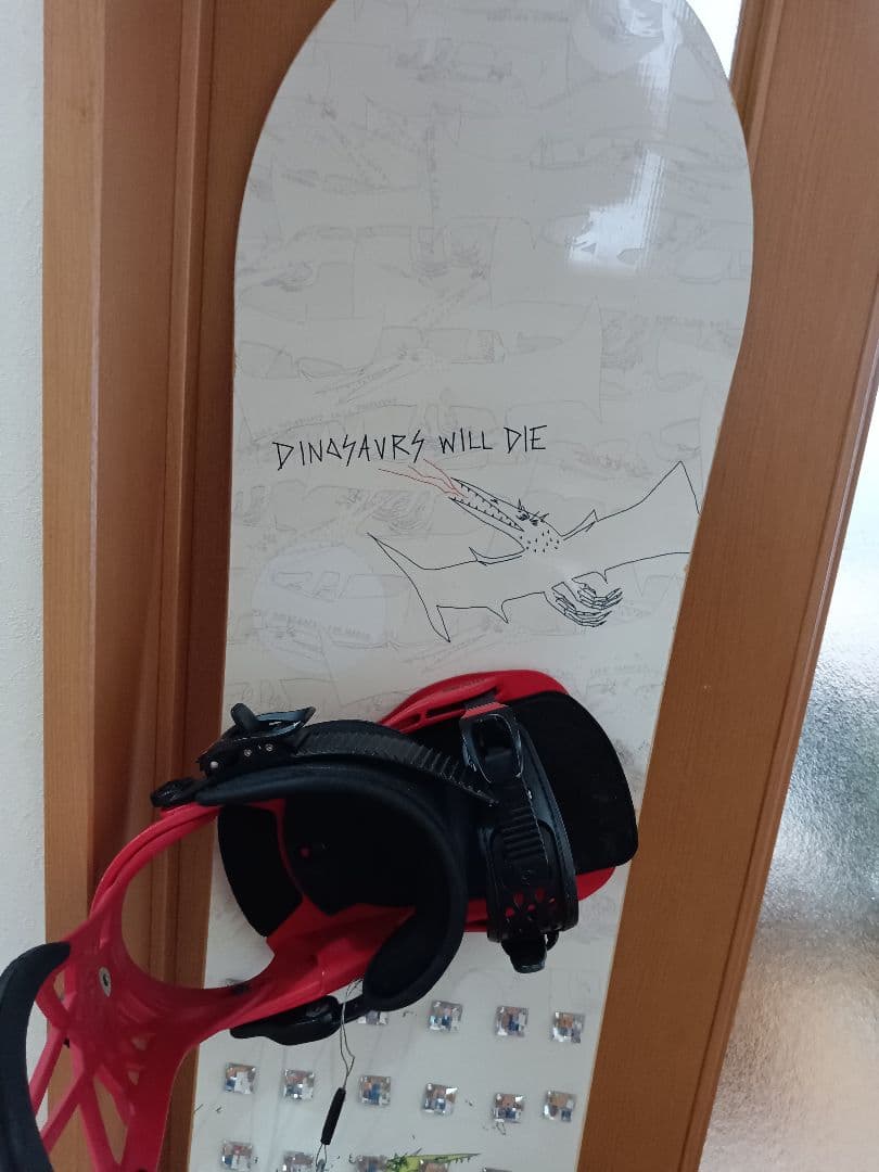 ✿うり✿ユニークデザイン スノーボードビンディング付き　154