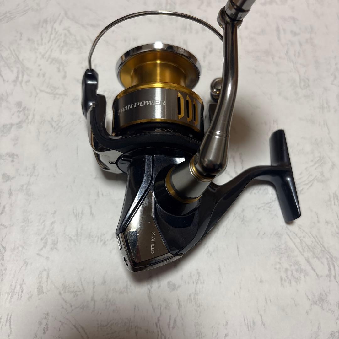 SHIMANO TWIN POWER SW5000HGスピニングリール