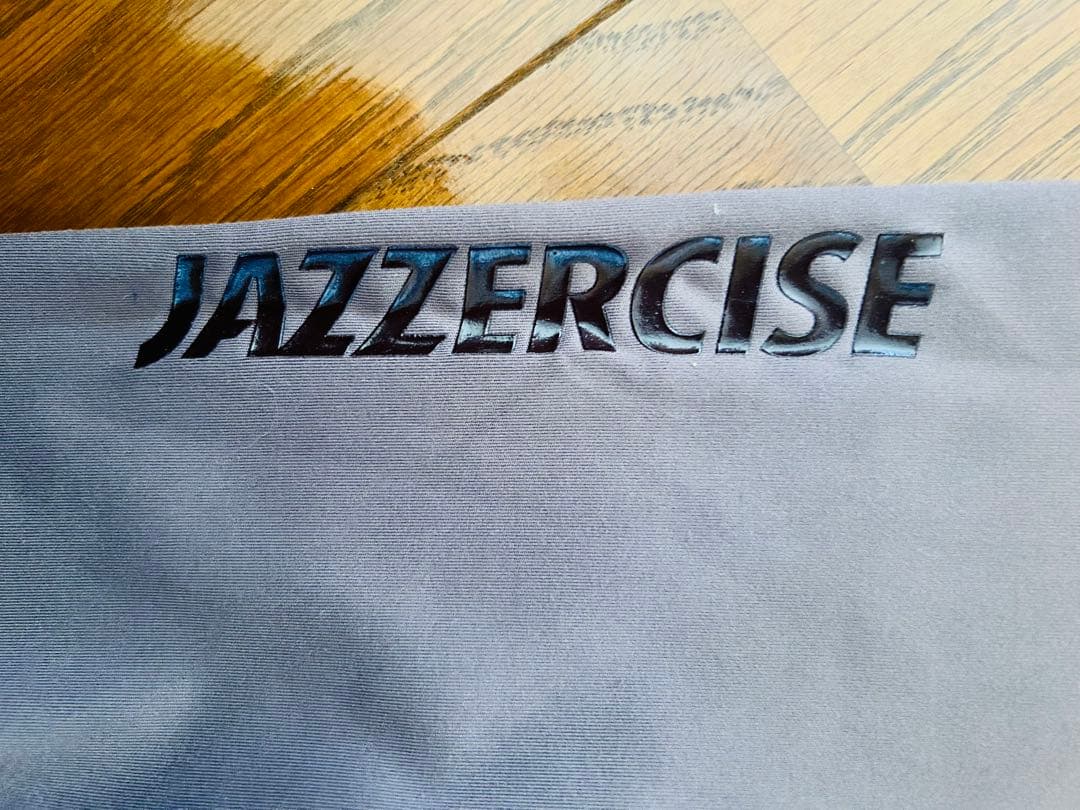 JAZZERCIZE スポーツウェアセット ベージュ