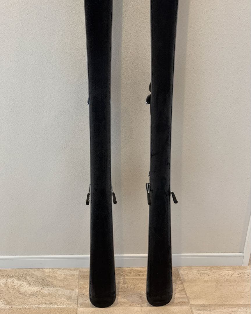 ヘッド HEAD ジュニアスキー板 初中級用 137cm