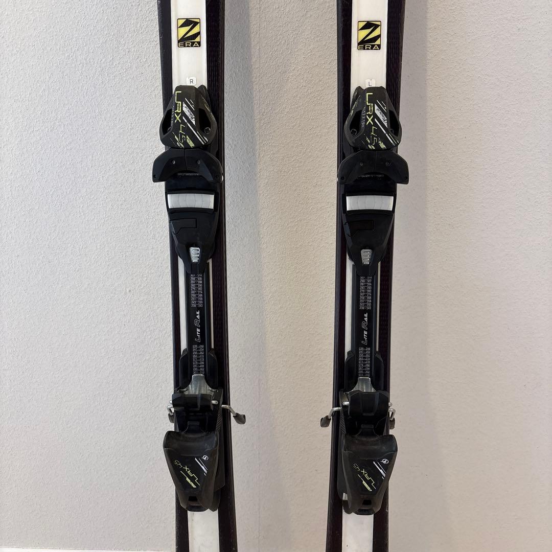 ヘッド HEAD ジュニアスキー板 初中級用 137cm