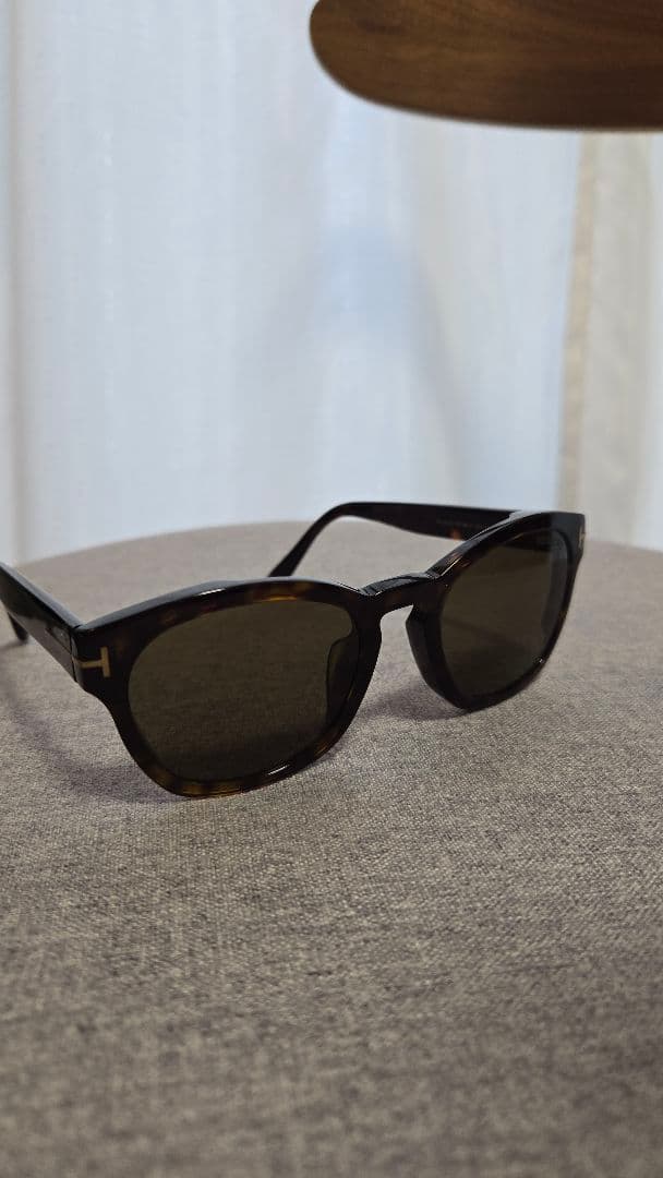 TOM FORD サングラス TF590-F 52J Bryan-02