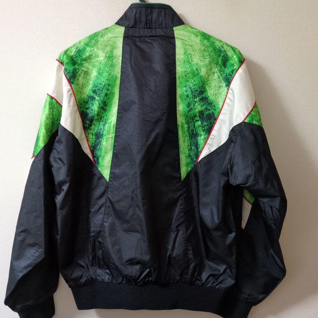 ヴェルディ ウインドブレーカー サイズM