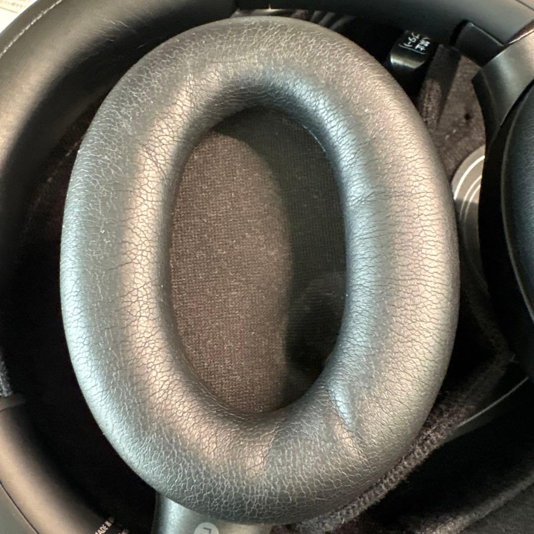 ソニー(SONY)ワイヤレスノイズキャンセリングヘッドホン WH-1000XM4