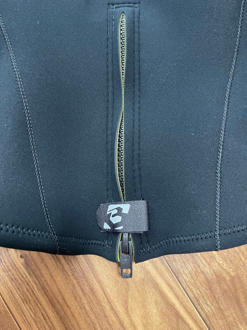 BEWET 2×2 ロングスリーブタッパー