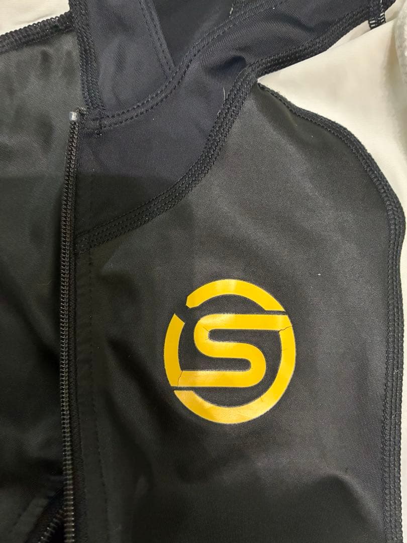 SKINS スキンズ サイクル トライスーツ ノースリーブ　Ｍサイズ