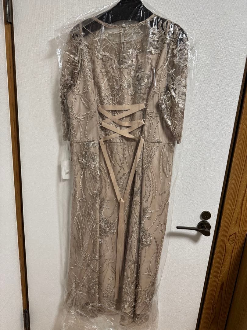 nianaパーティドレス