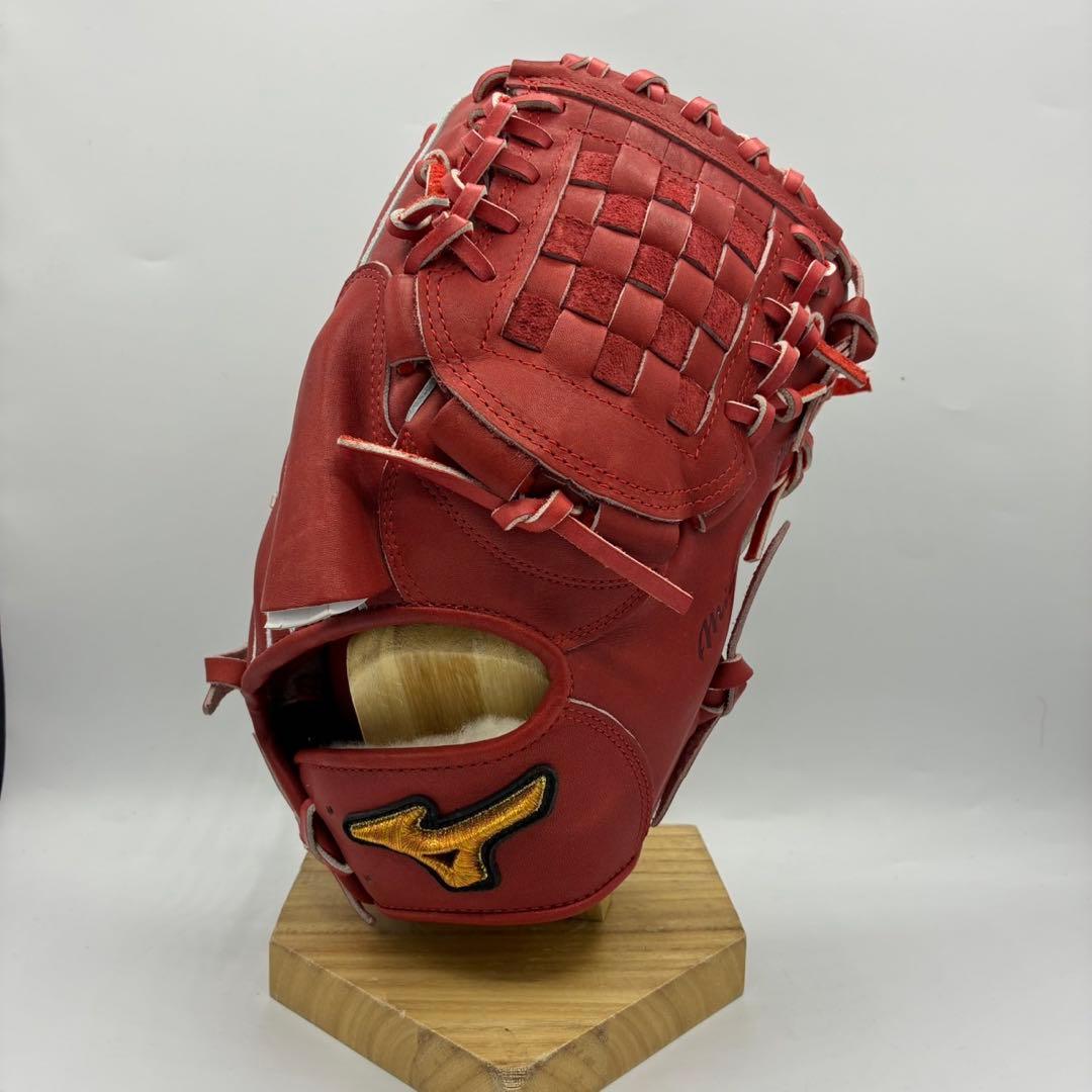 ミズノプロClassic 軟式グローブ投手用　右投げ新品　1AJGR31101